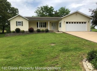 5807 Melissa Ln, Poplar Bluff, MO 63901