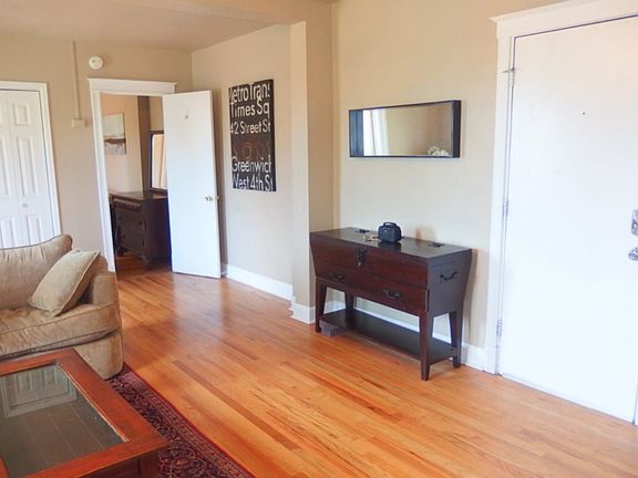 2nd image of 215 E 11th Ave APT D4