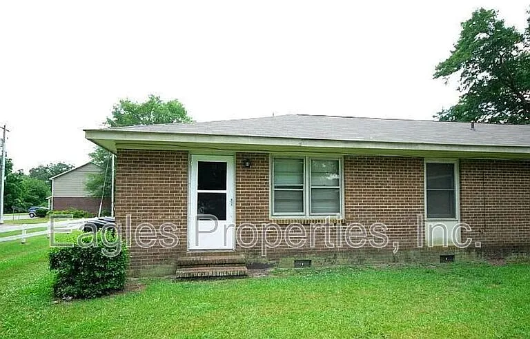 1901 E Peachtree St #C — Photo 1
