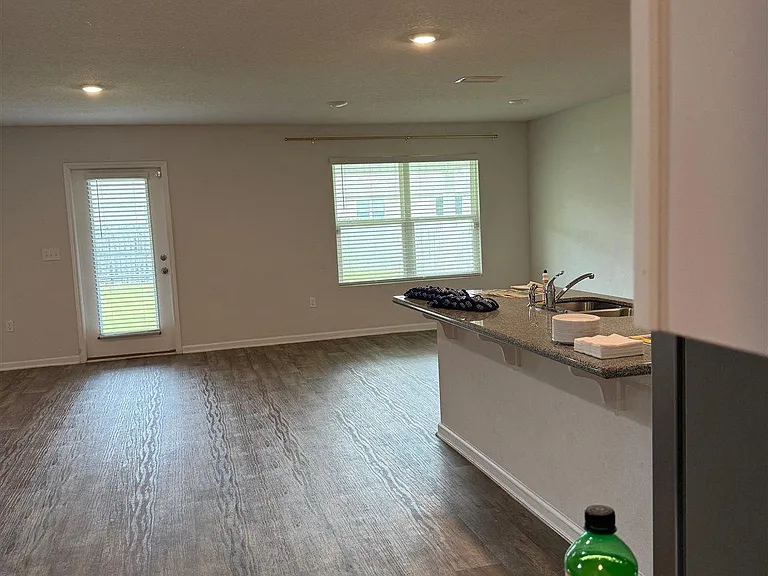 5628 Fulcina Ct — Photo 13