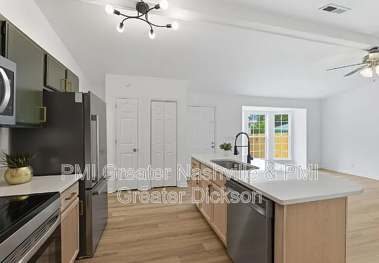 3051 Casa Dr — Photo 19