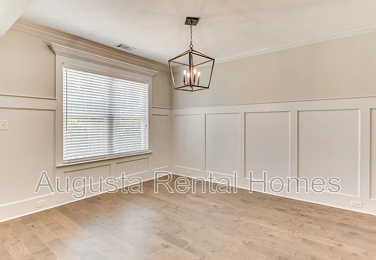 907 Linsmore Ave — Photo 16