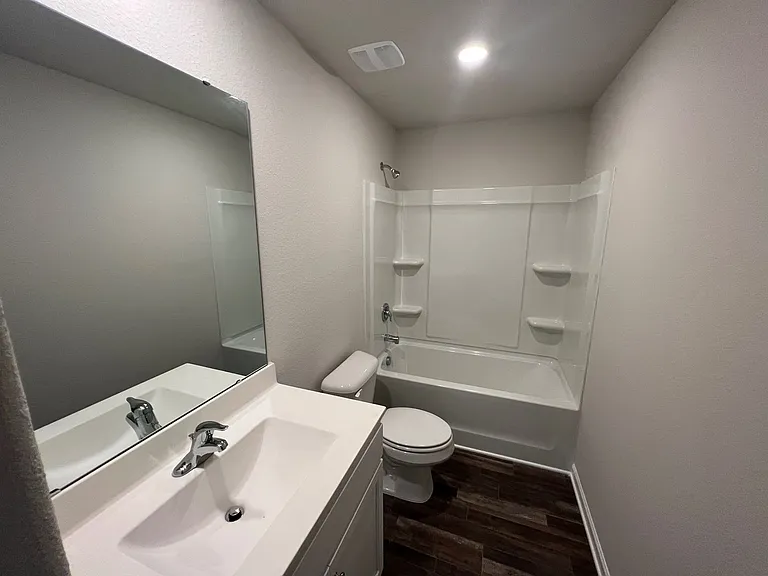 461 Turning Lake Dr — Photo 17