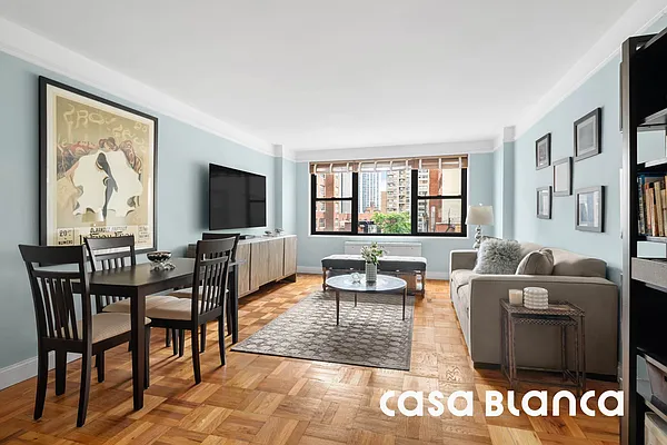 Sold by Casa Blanca Real Estate | media 2