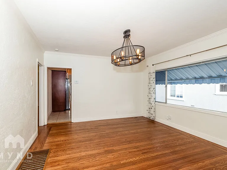 5914 Marshall St — Photo 8