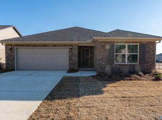 102 Waltrip Dr, Owens X Rds, AL 35763