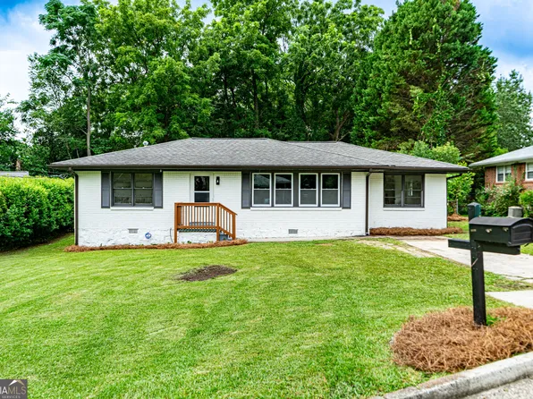111 Woodhaven Dr, Jonesboro, GA 30236