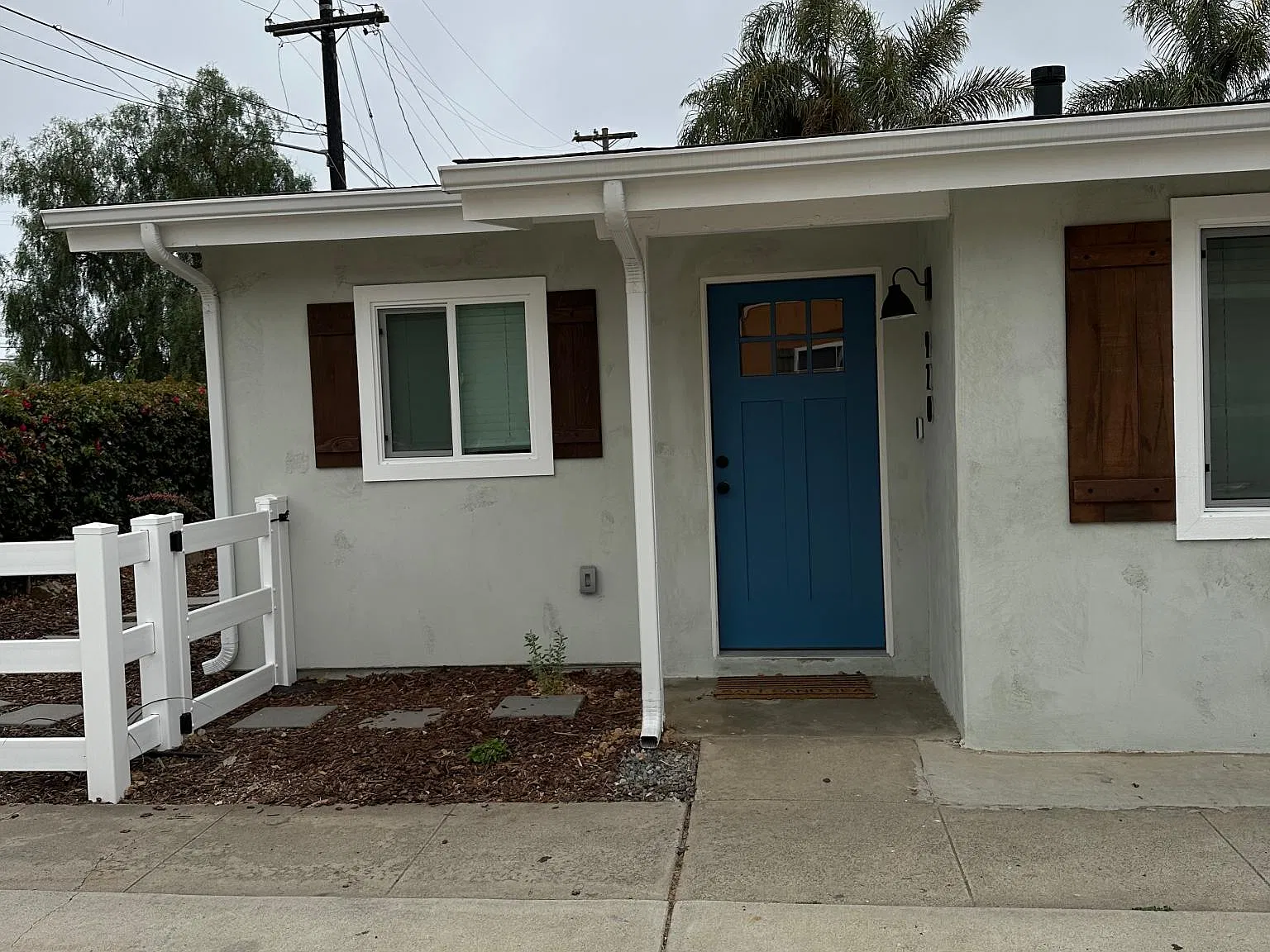 2 bed, 750 sqft, $3,600 — Photo 3