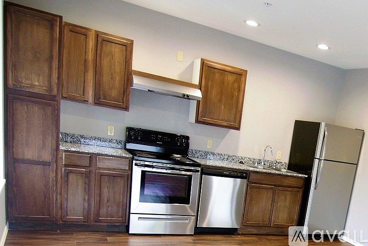 1st image of 1306 E 11th St APT 3