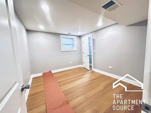 2nd image of 901 W Agatite Ave APT B