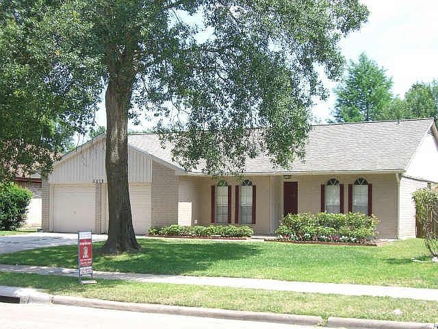1st image of 5819 Woodmancote Dr