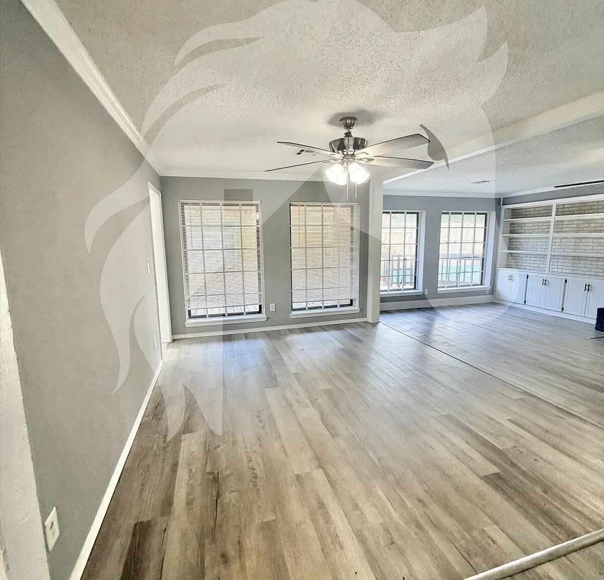 4 bed, 2.0 bath, $1,850 — Photo 2