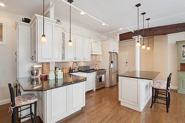 Sold by CORE | media 5