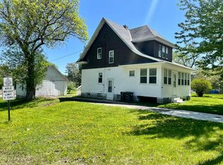 401 2nd St S, Grove City, MN 56243