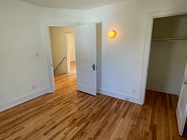 1367 Grand Ave — Photo 15