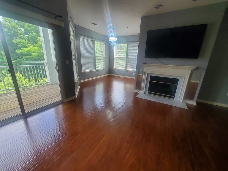3515 Piney Woods Pl #D202 — Photo 10