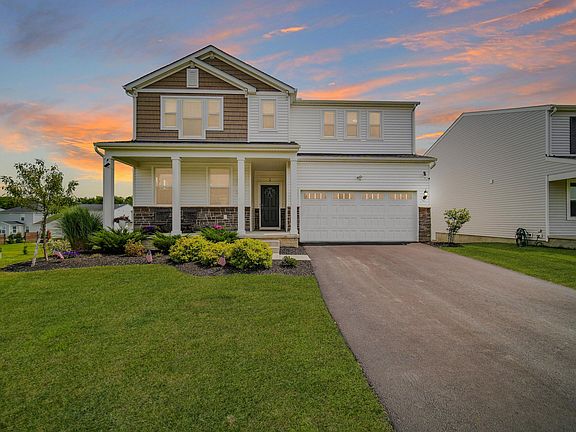 4th image of 5922 Carbury Way