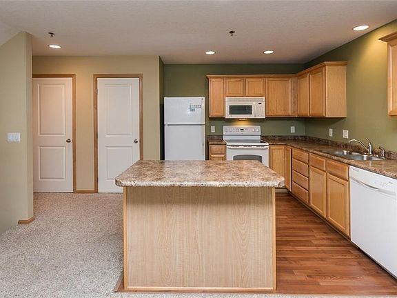 5th image of 5566 Kirkland Ct
