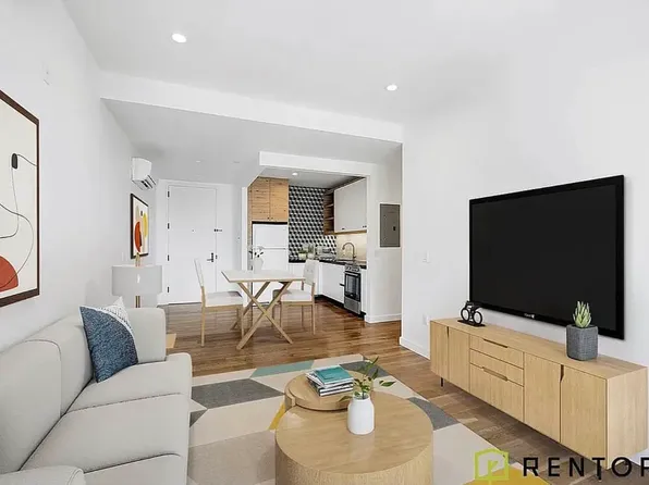 1875 Atlantic Avenue image 2 of 17