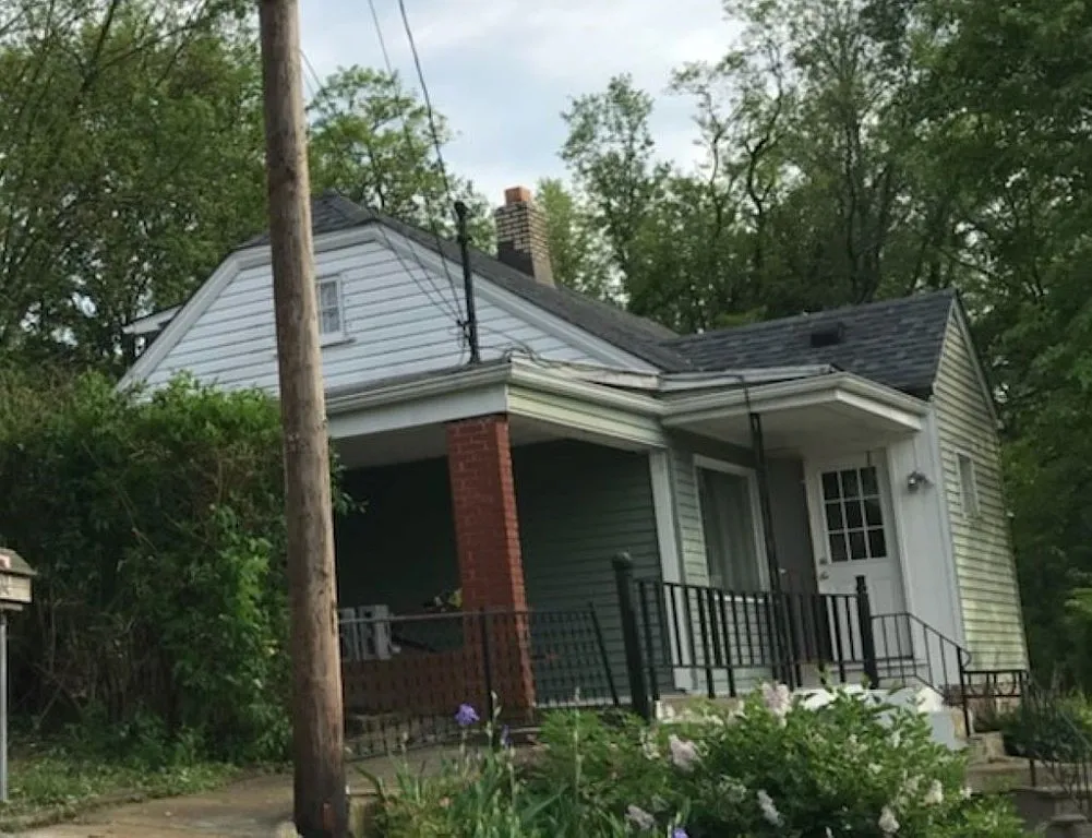 1504 Millard Ave photo 1