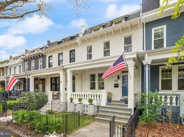 1711 Bay St SE, Washington, DC 20003