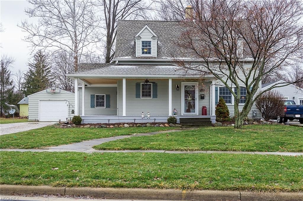 1124 Willow St, Grafton, OH 44044 Zillow