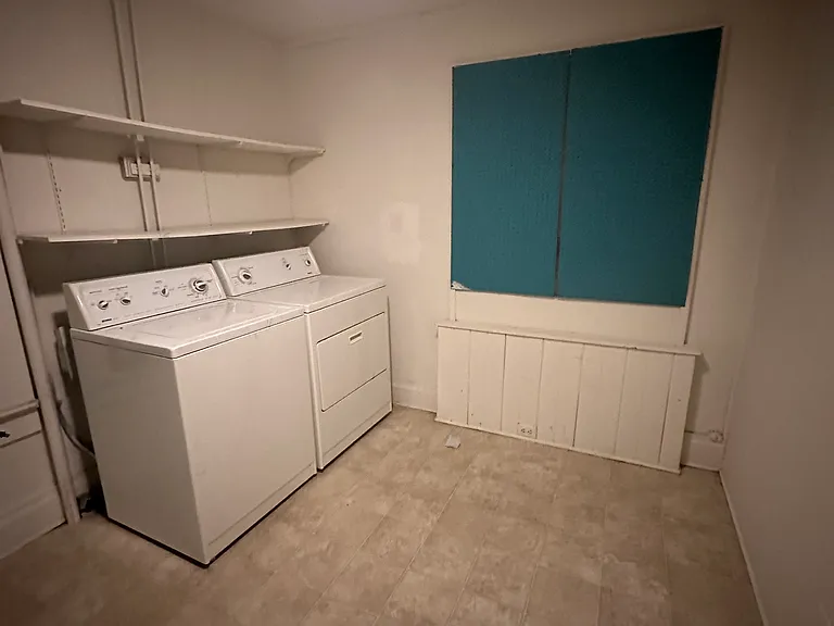212 Barclay Rd #A — Photo 4