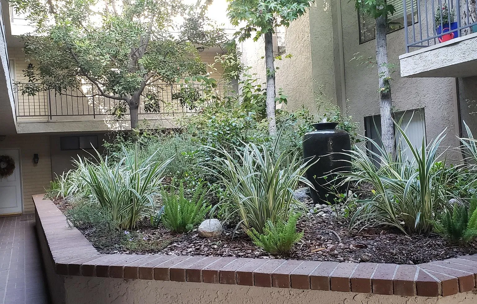 2 bed, 1116 sqft, $2,995 — Photo 4