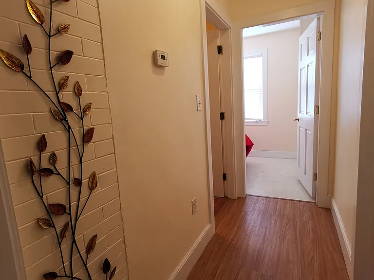 85 Edgell Rd — Photo 8
