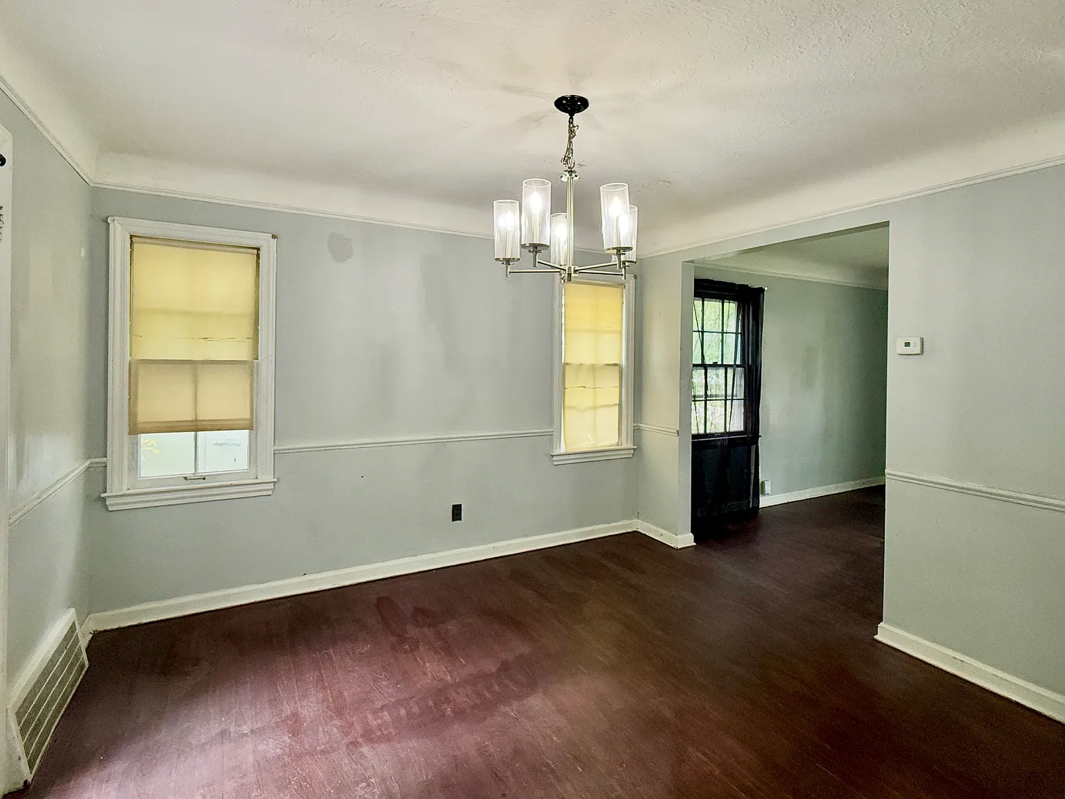 4 bed, 1.5 bath, 1263 sqft, $1,700 — Photo 4