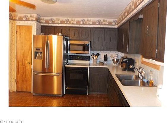 3rd image of 171 Normandy Dr