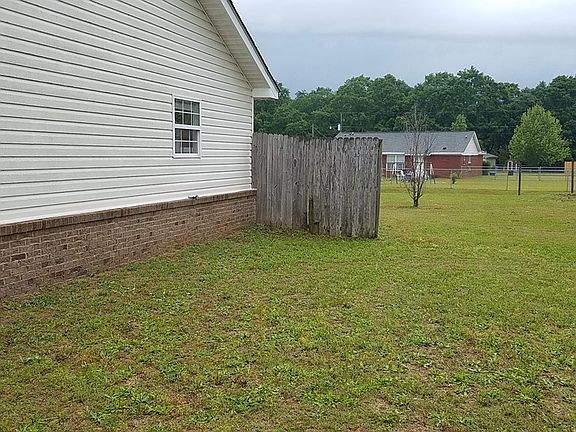 4th image of 223 Halie Dr