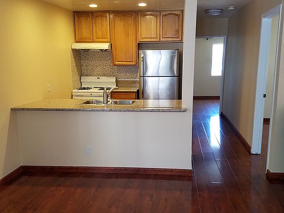 3rd image of 115 Maynard Street # Second Floor