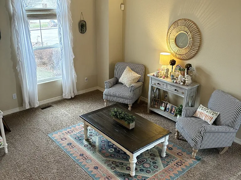 9998 Rose Leaf Ct — Photo 3