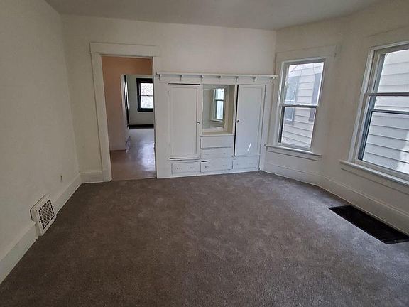4th image of 3134 N 35th STREET #3136