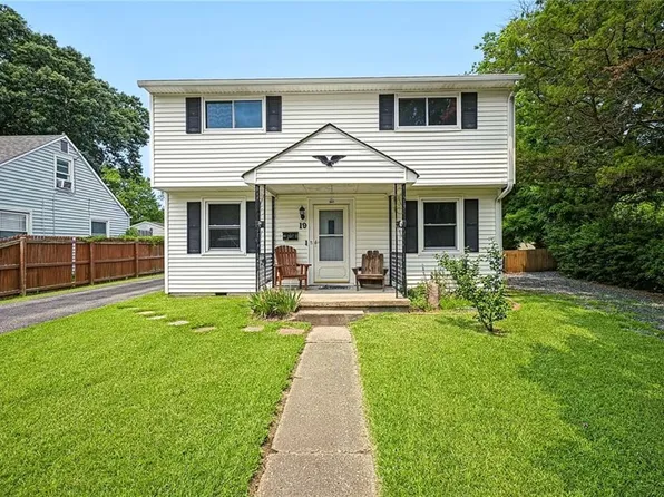 19 E Lamington Rd, Hampton, VA 23669