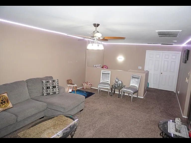 276 E Monterey Cypress St — Photo 17