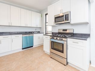 34-37 9th St #3, Astoria, NY