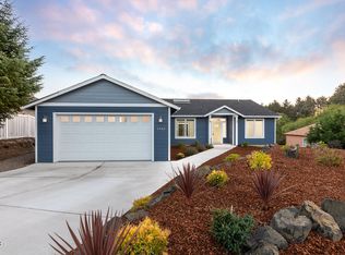2482 NE Voyage Loop, Lincoln City, OR 97367