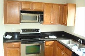 2nd image of 5907 London Ln