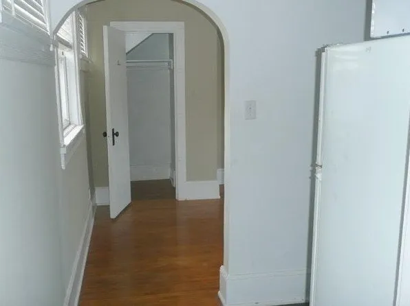 424 Fulton St E APT 9, Grand Rapids, MI 49503