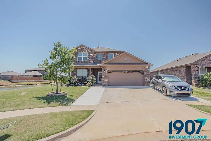 2501 Caden Ct — Photo 1