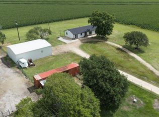 1737 County Road 425, Clemville, TX 77414