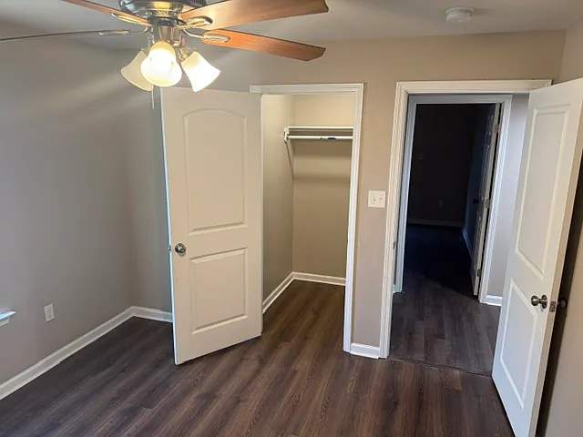 4200 Hollygrove St #4200 — Photo 12