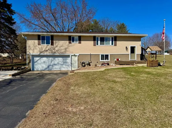 N6327 Raven Rd, Pardeeville, WI 53954