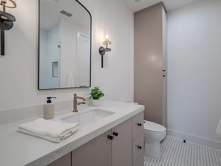 4114 Emerson Ave #2 — Photo 29