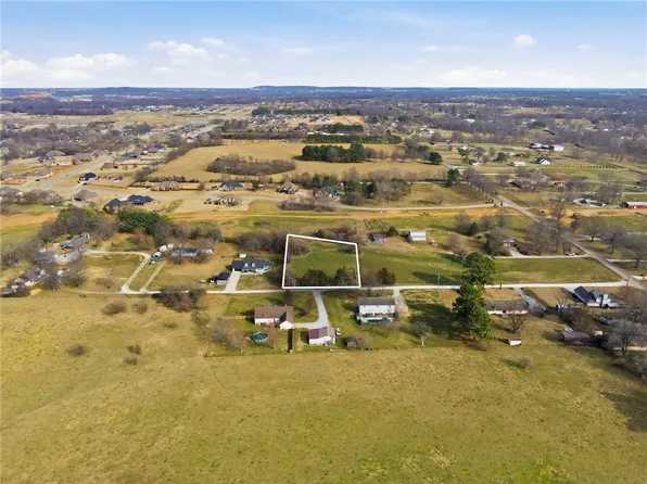 Grigg Ln #4, Springdale, AR 72762