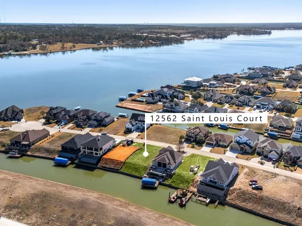 12562 Saint Louis Ct, Willis, TX 77318