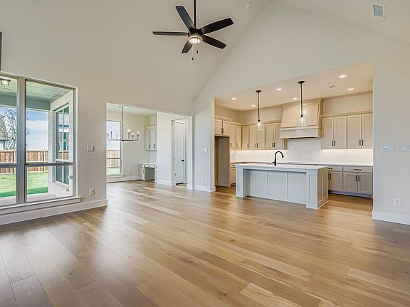 6th image of this home