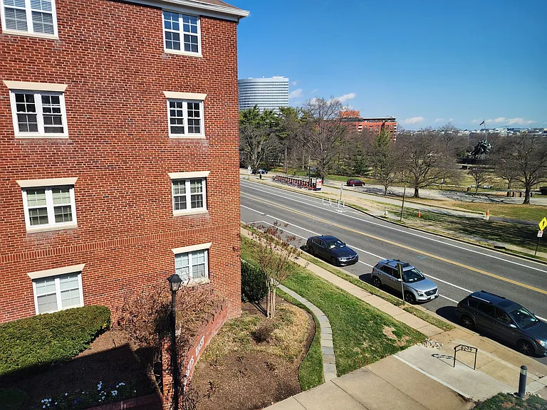 1222 N Meade St #15 — Photo 14